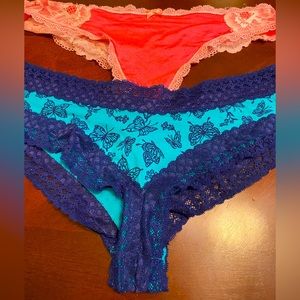 COPY - Victoria’s Secret Good Condition Undies👙2 pack. FIRM ON PRICE THANKU
